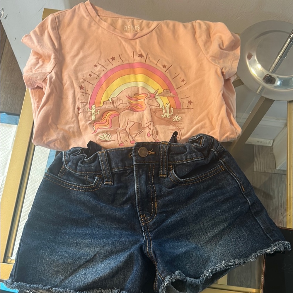 Short sleeve tee and denim short Set
